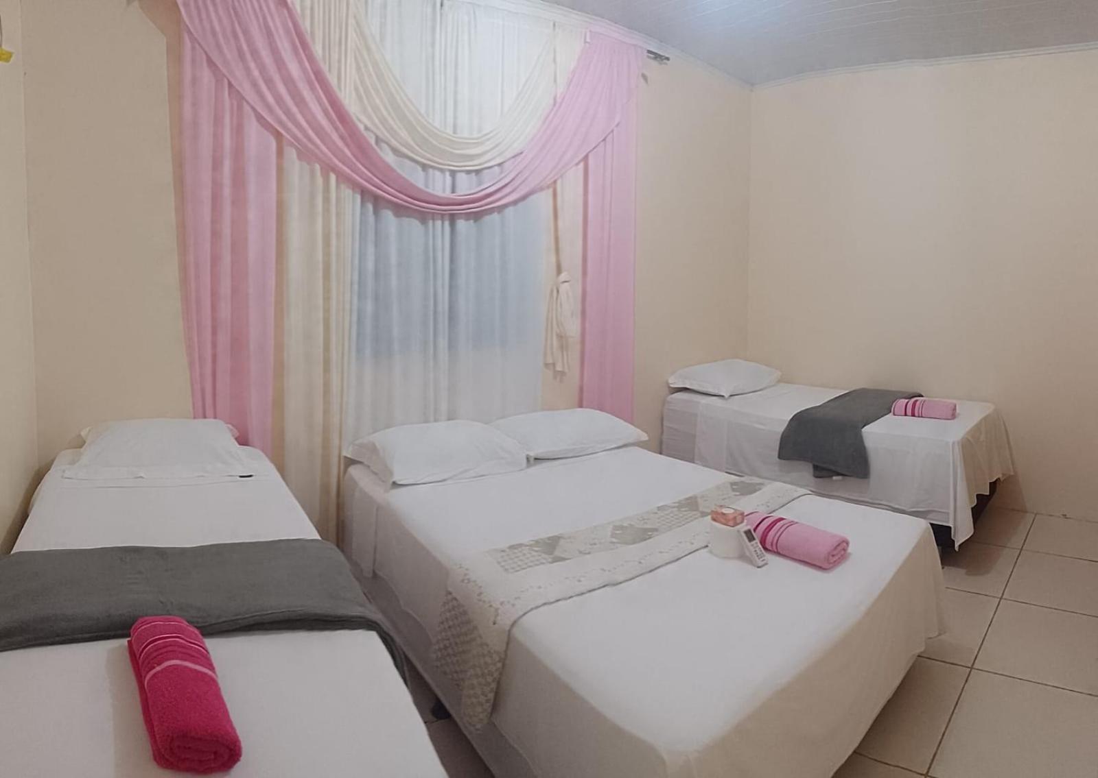 Macedo Hospedagem Mateiros ภายนอก รูปภาพ